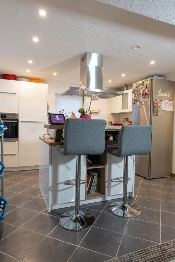 #1 Modernes Zimmer Mit Pool Und Garten Memmingen Exterior foto